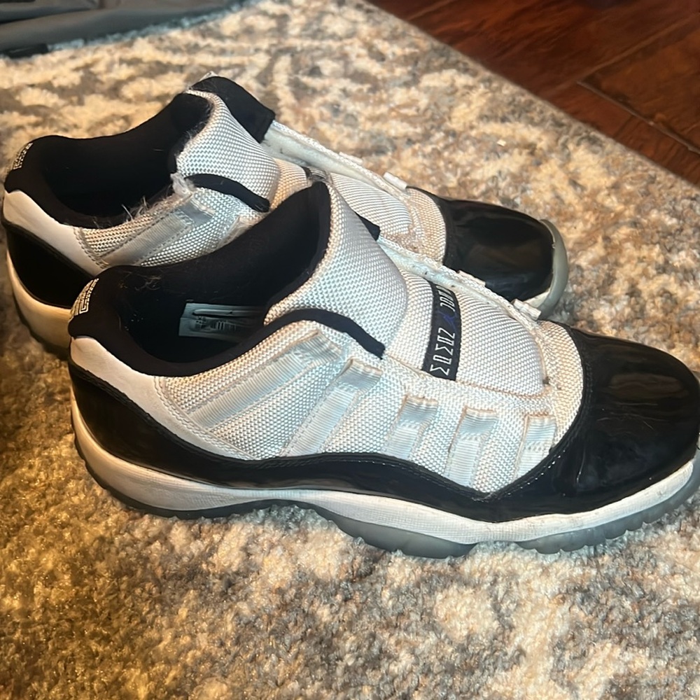 Boys’ Jordan 11 basketball shoes